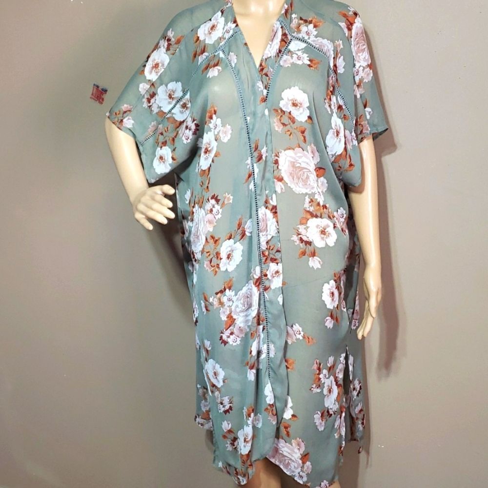 Band of Gypsies floral grayish Green polyester oversized open wrap,sz S